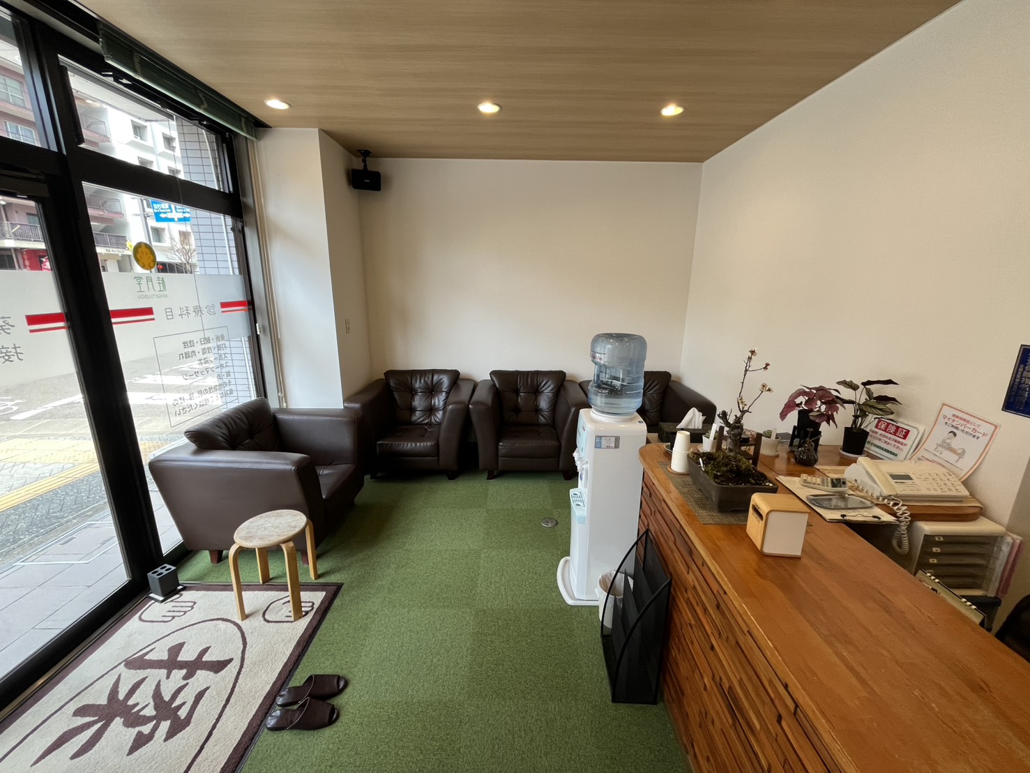 院内の施術風景写真